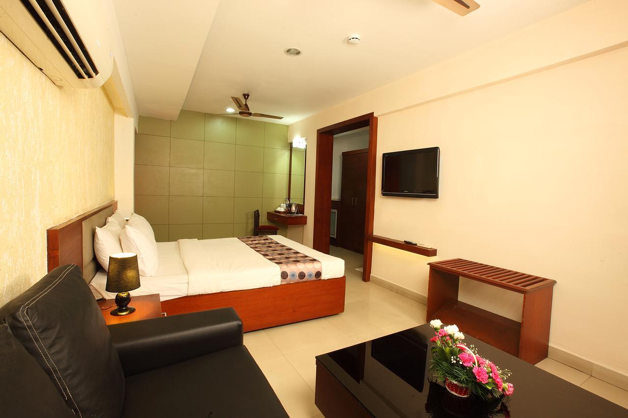 Trichur Towers Thrissur Exterior foto